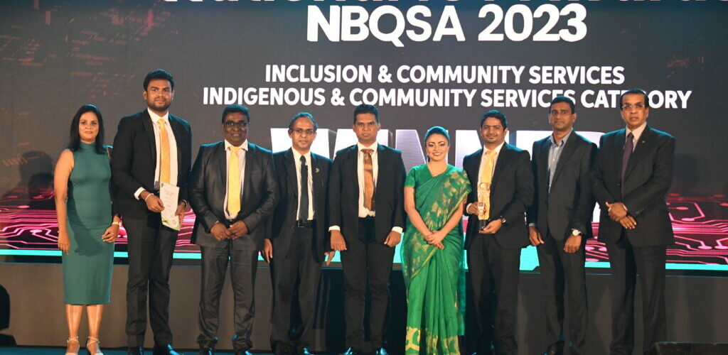 Janashakthi Group Recieving the Award